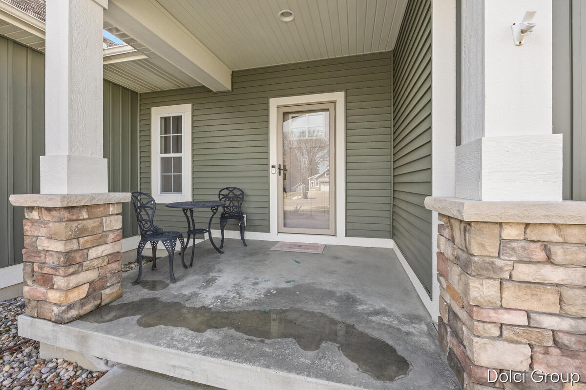 1423 Winchester Court