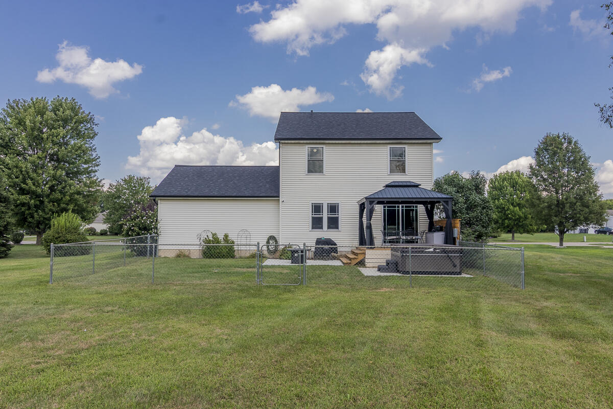 48522 Meadow Oak Trail