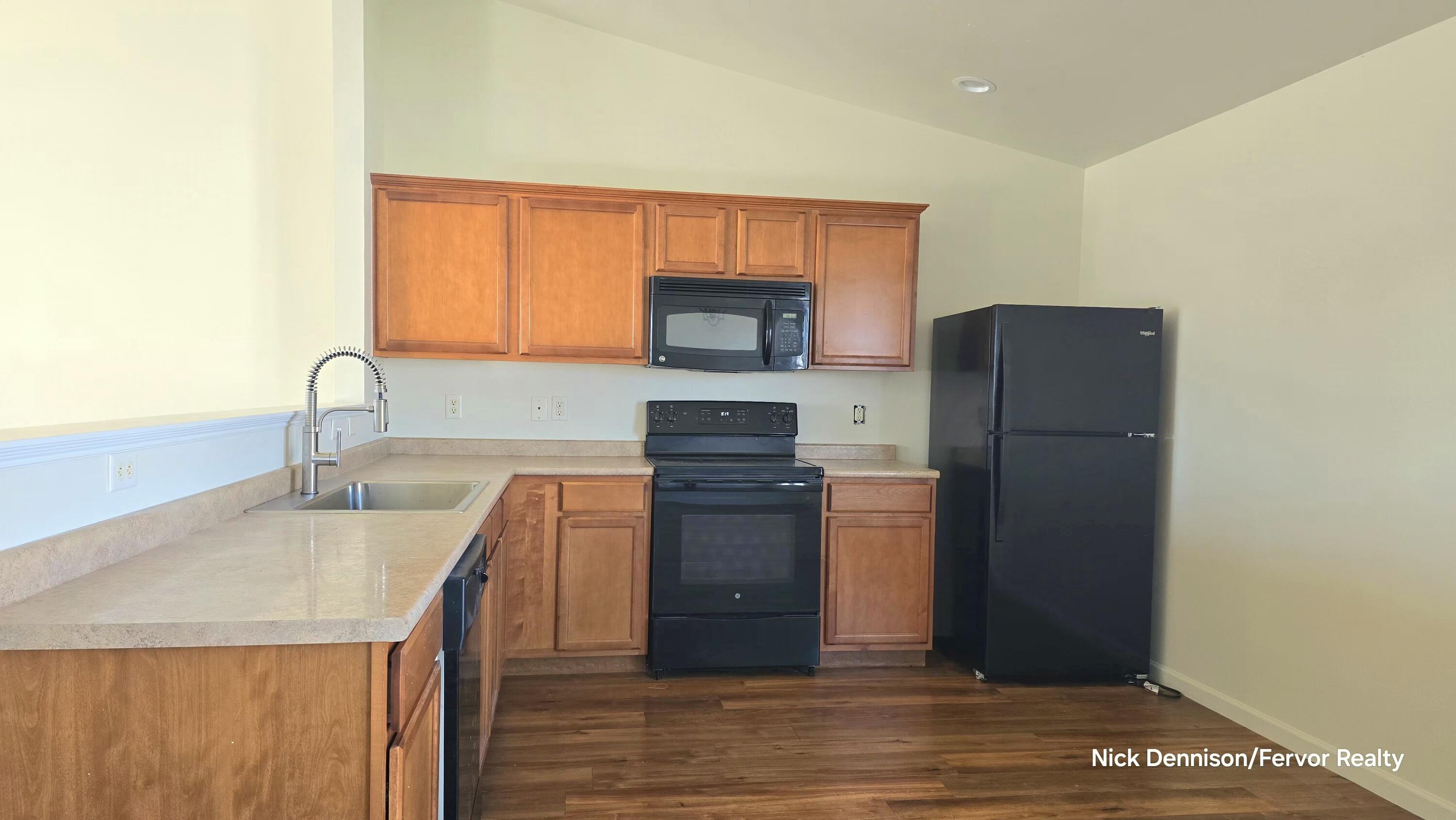 8849 E Sturtevant Avenue