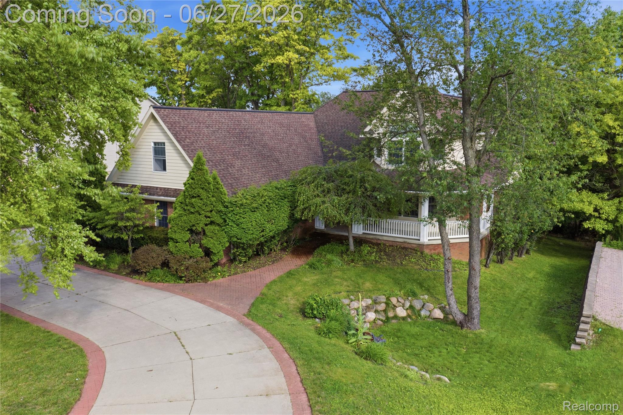 9015 Huron Bluffs Drive