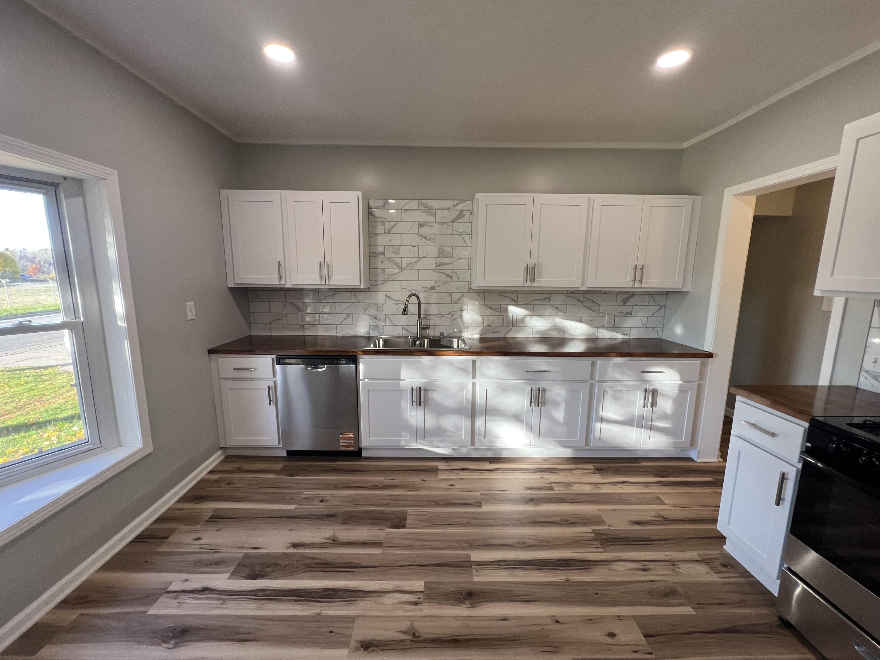 412 N Darling Avenue