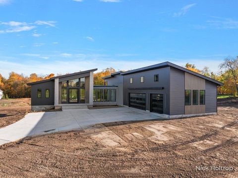 312 Ottogan Hills Court Jamestown Charter Township MI 49323