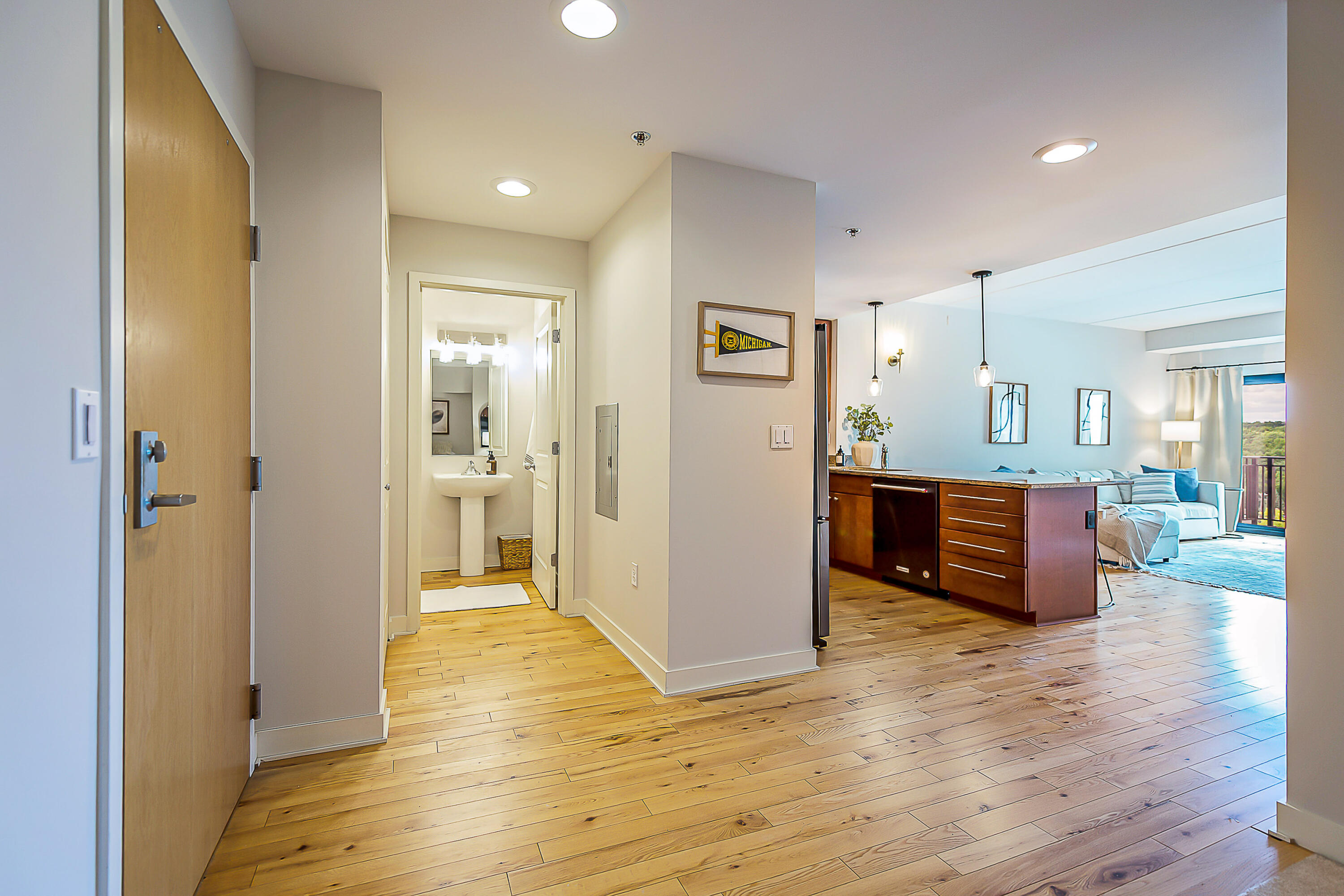 111 N Ashley Street 511