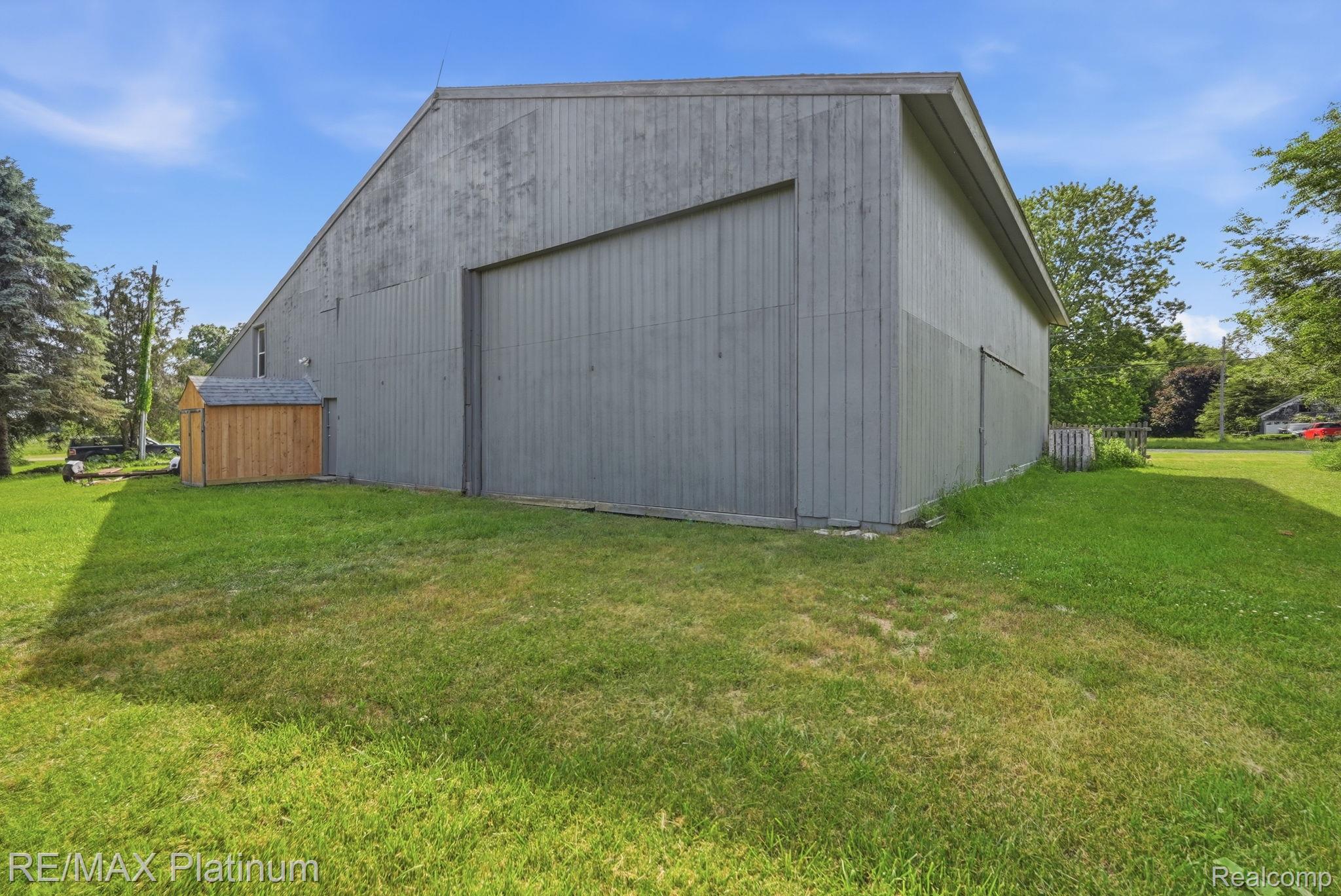 15921 W M 36