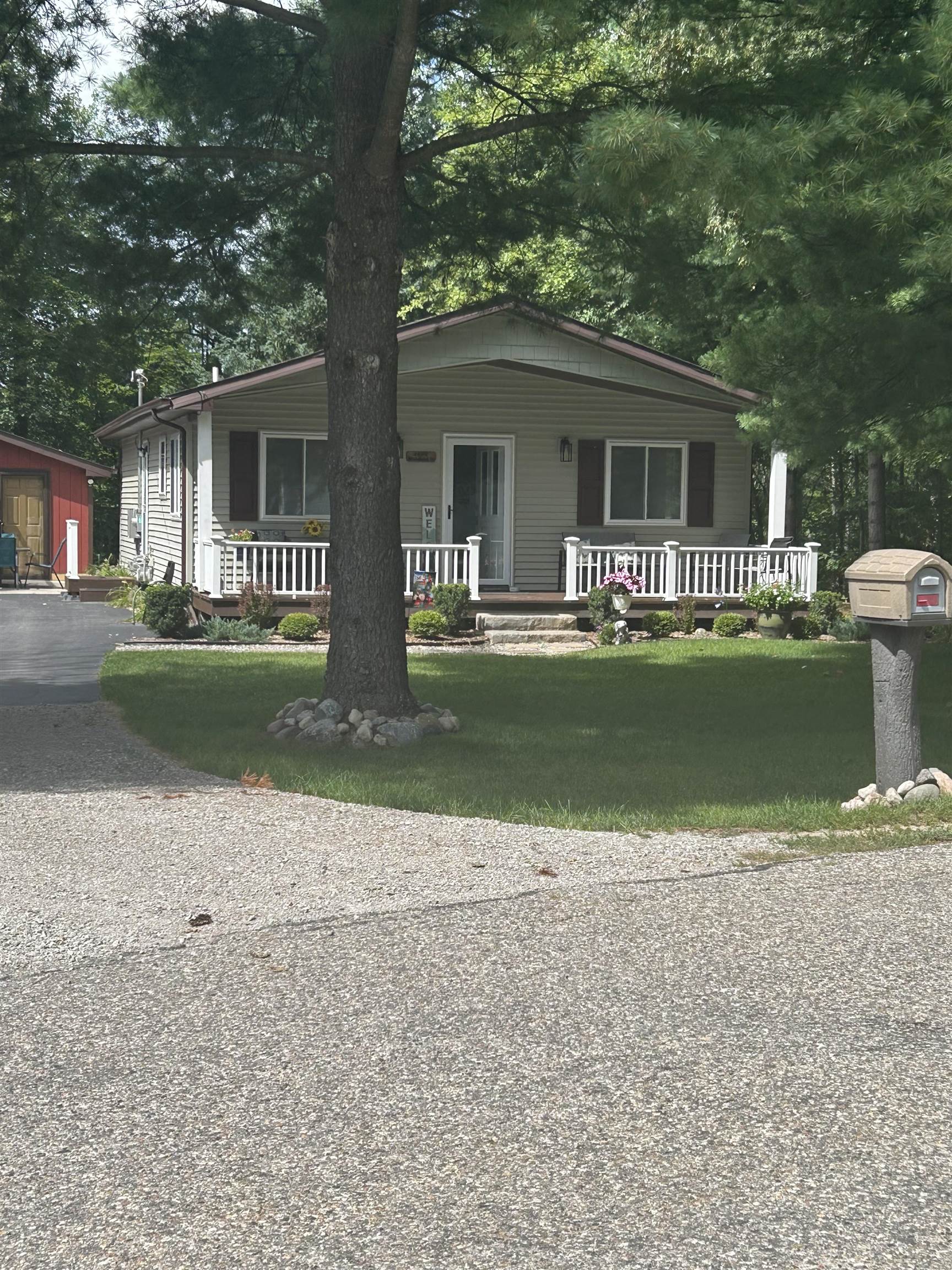2940 Arrowhead