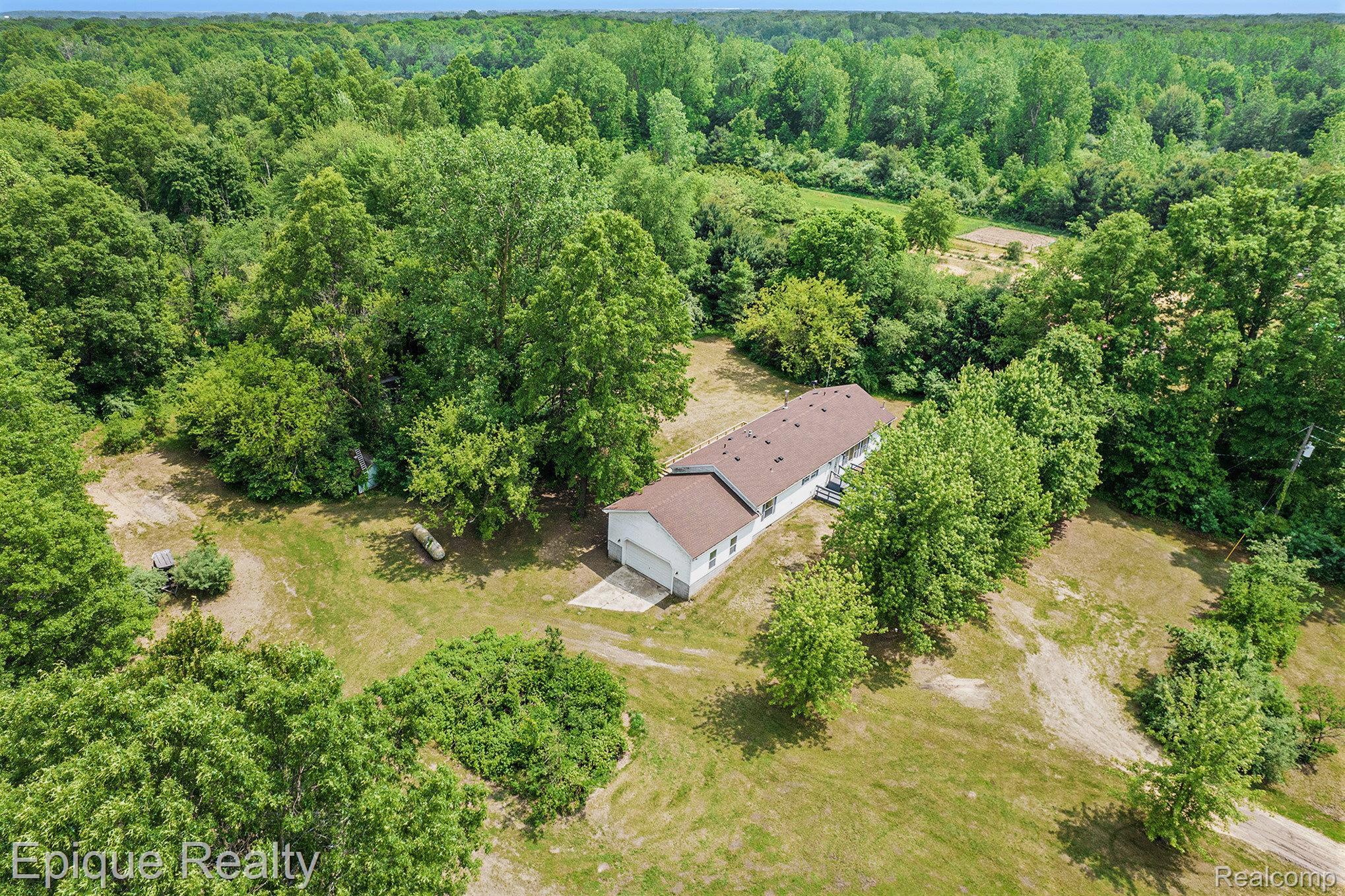 10900 Tuttlehill Road