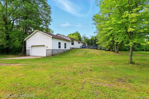 10900 Tuttlehill Road London Township MI 48160