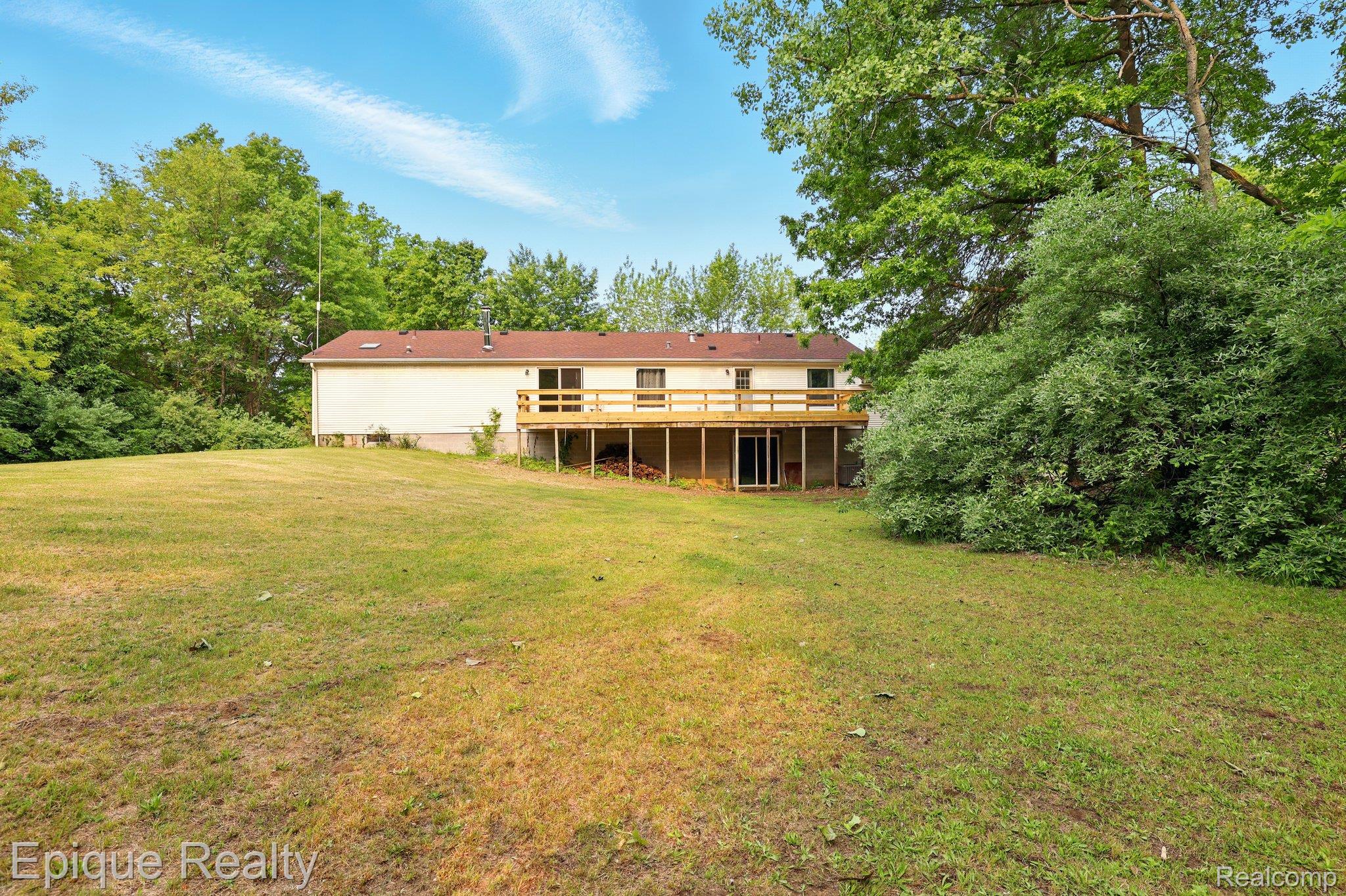 10900 Tuttlehill Road