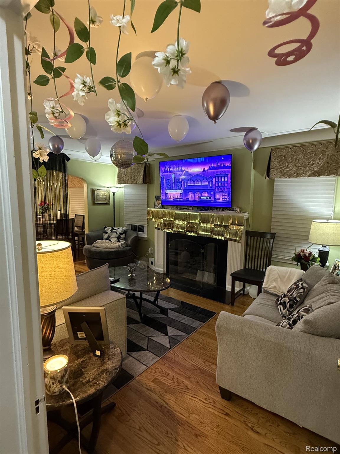 1750 N Waverly Street