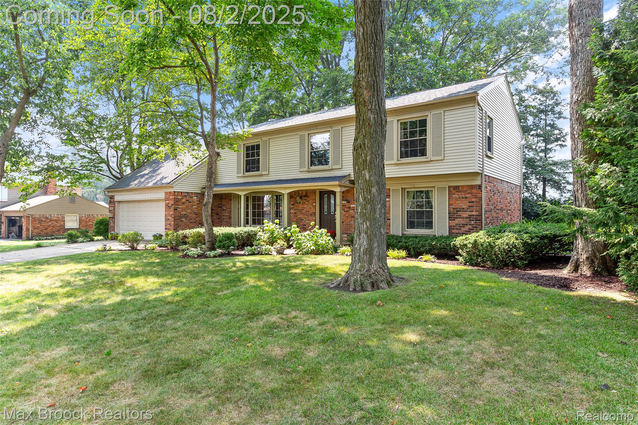 3246 E Breckenridge Lane