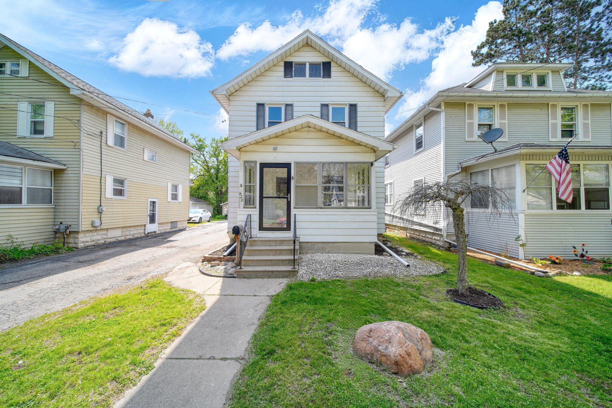 428 Bates Street