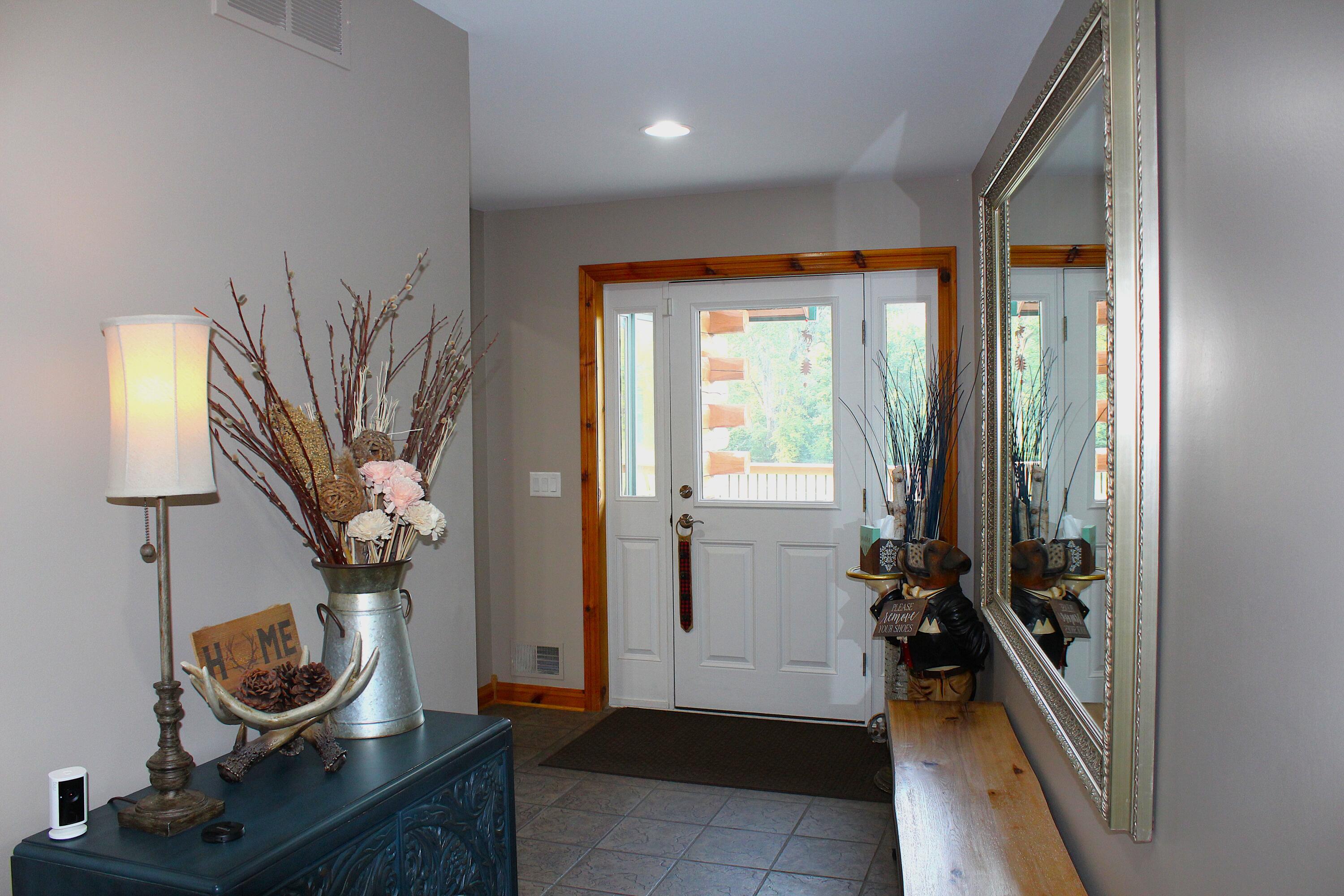 1224 W David Kempf Court