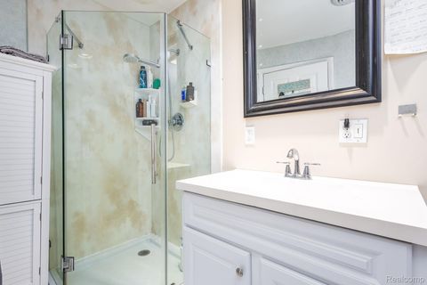 Tiny photo for 656 Lawson Drive, Orion Charter Township, MI 48362 (MLS # 20251052629)