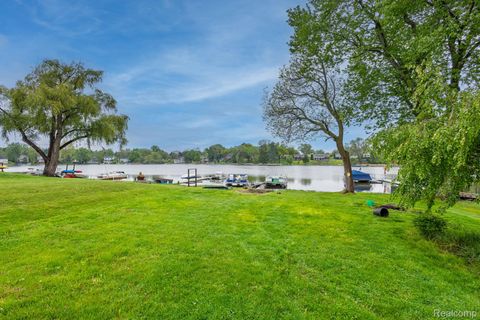 Tiny photo for 656 Lawson Drive, Orion Charter Township, MI 48362 (MLS # 20251052629)