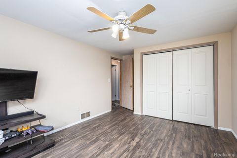 Tiny photo for 656 Lawson Drive, Orion Charter Township, MI 48362 (MLS # 20251052629)