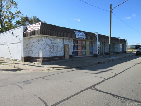 15308 E 8 MILE Road Detroit City MI 48235