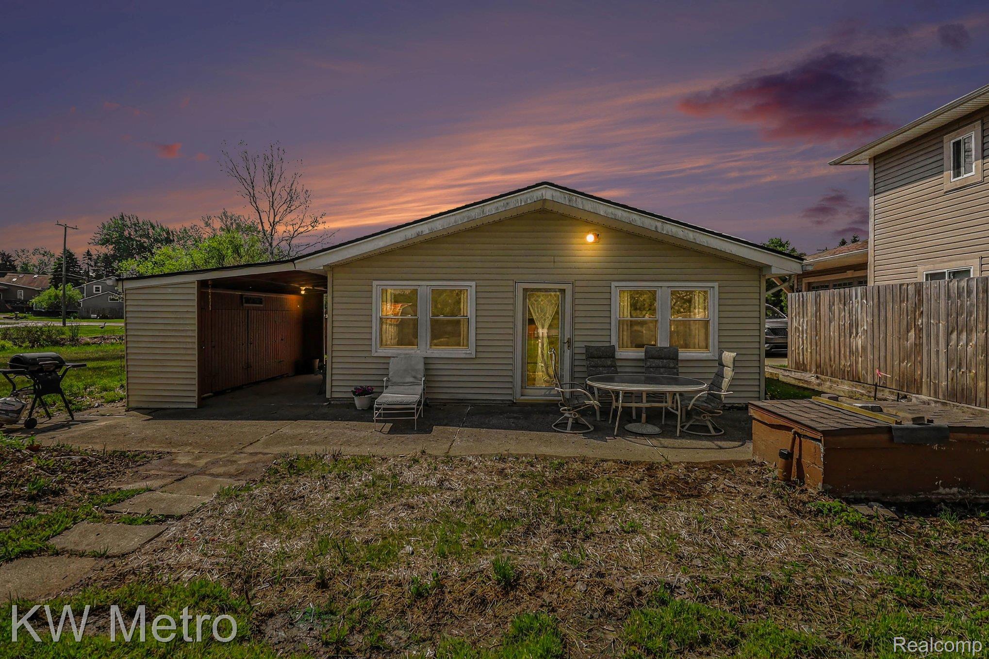 657 Dunleavy Drive