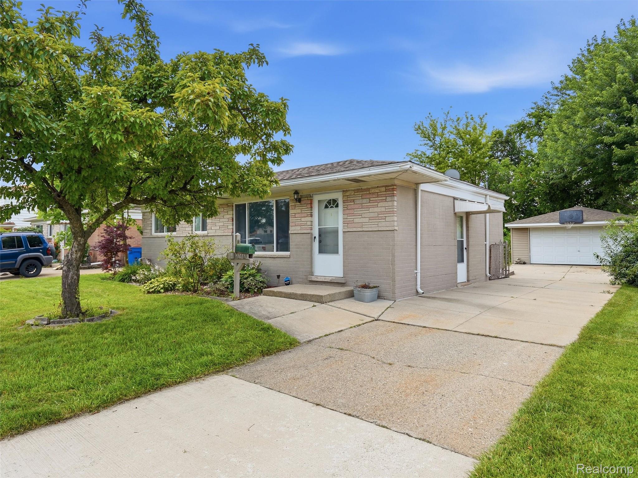 27469 Cosgrove Drive