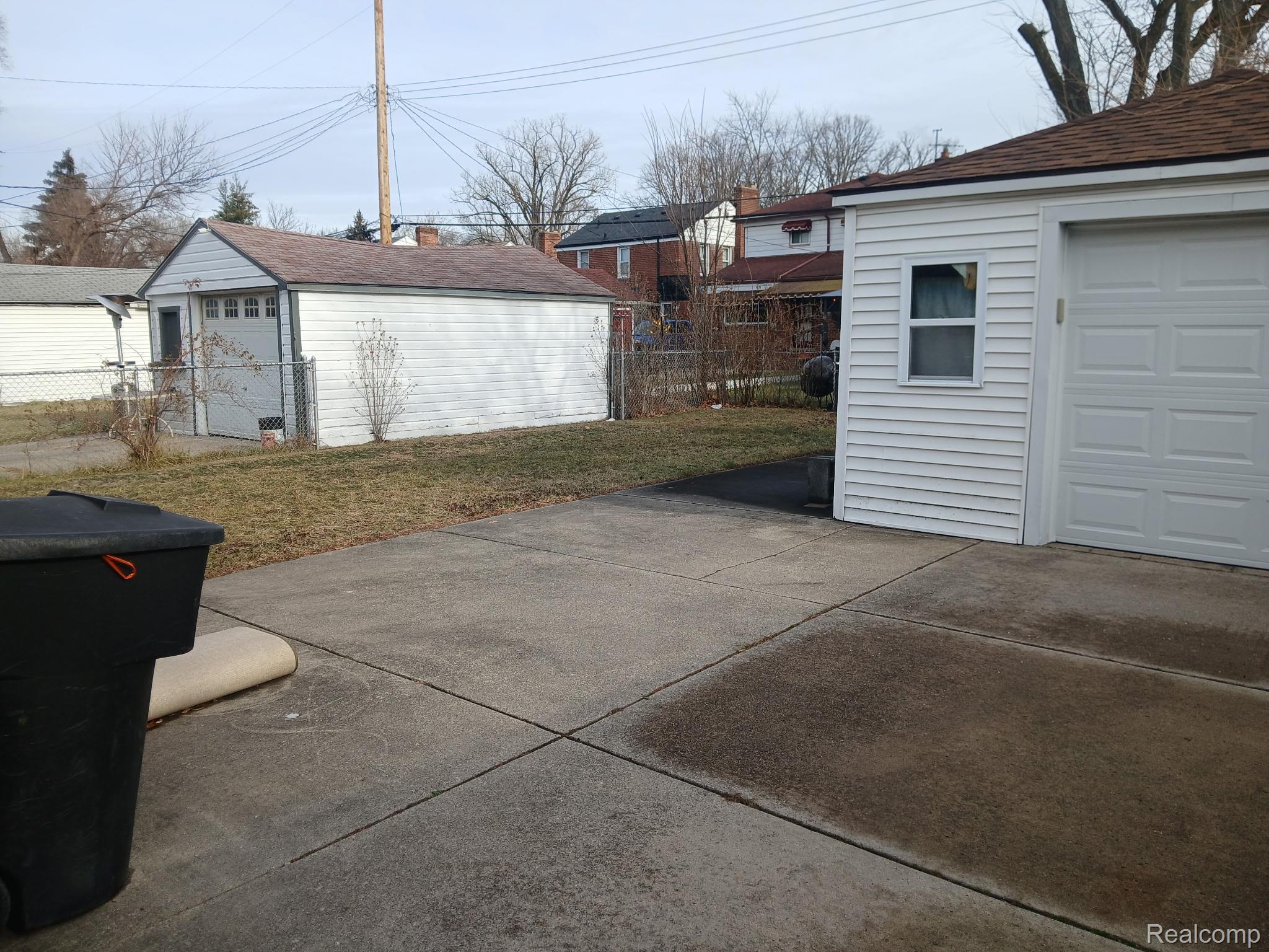 18048 Mansfield Street