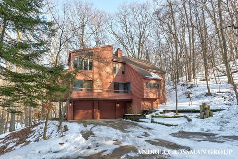 Tiny photo for 18344 N Shore Estates Road, Spring Lake Township, MI 49456 (MLS # 71026006000)