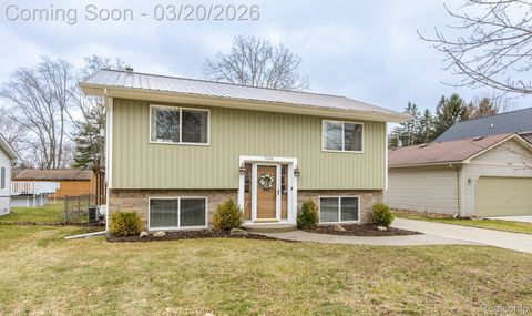 7691 Bridge Road Waterford Charter Township MI 48329