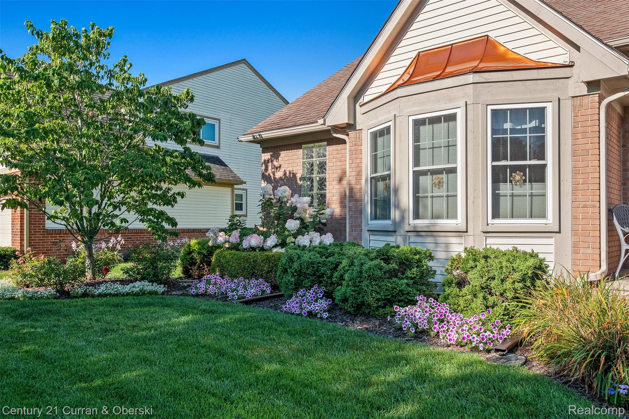 781 Pheasant Run West Drive