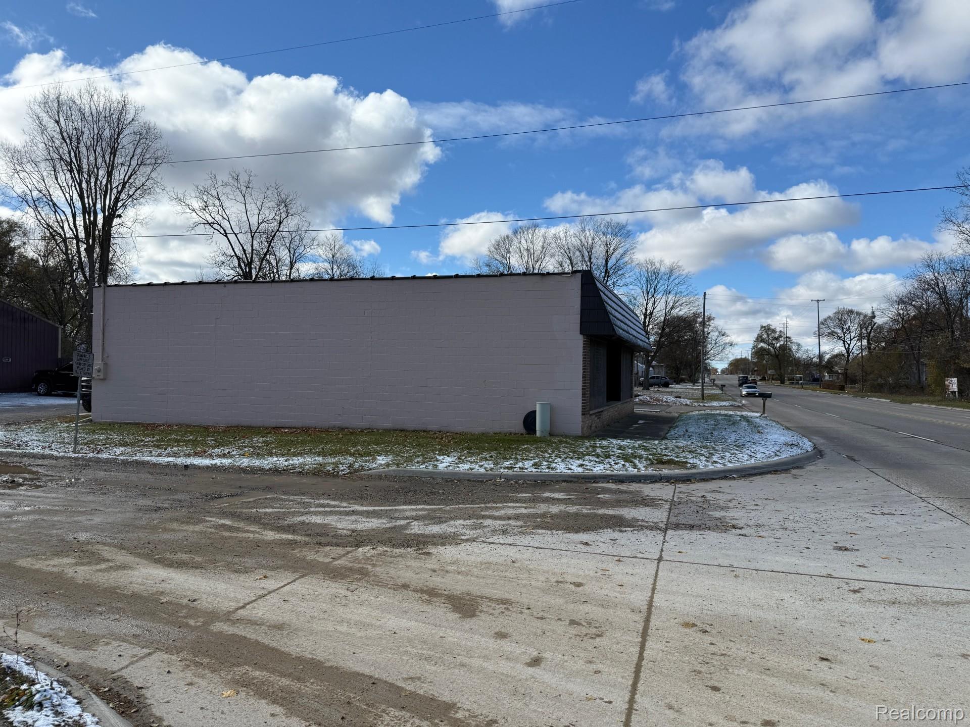 3374 E Atherton Road