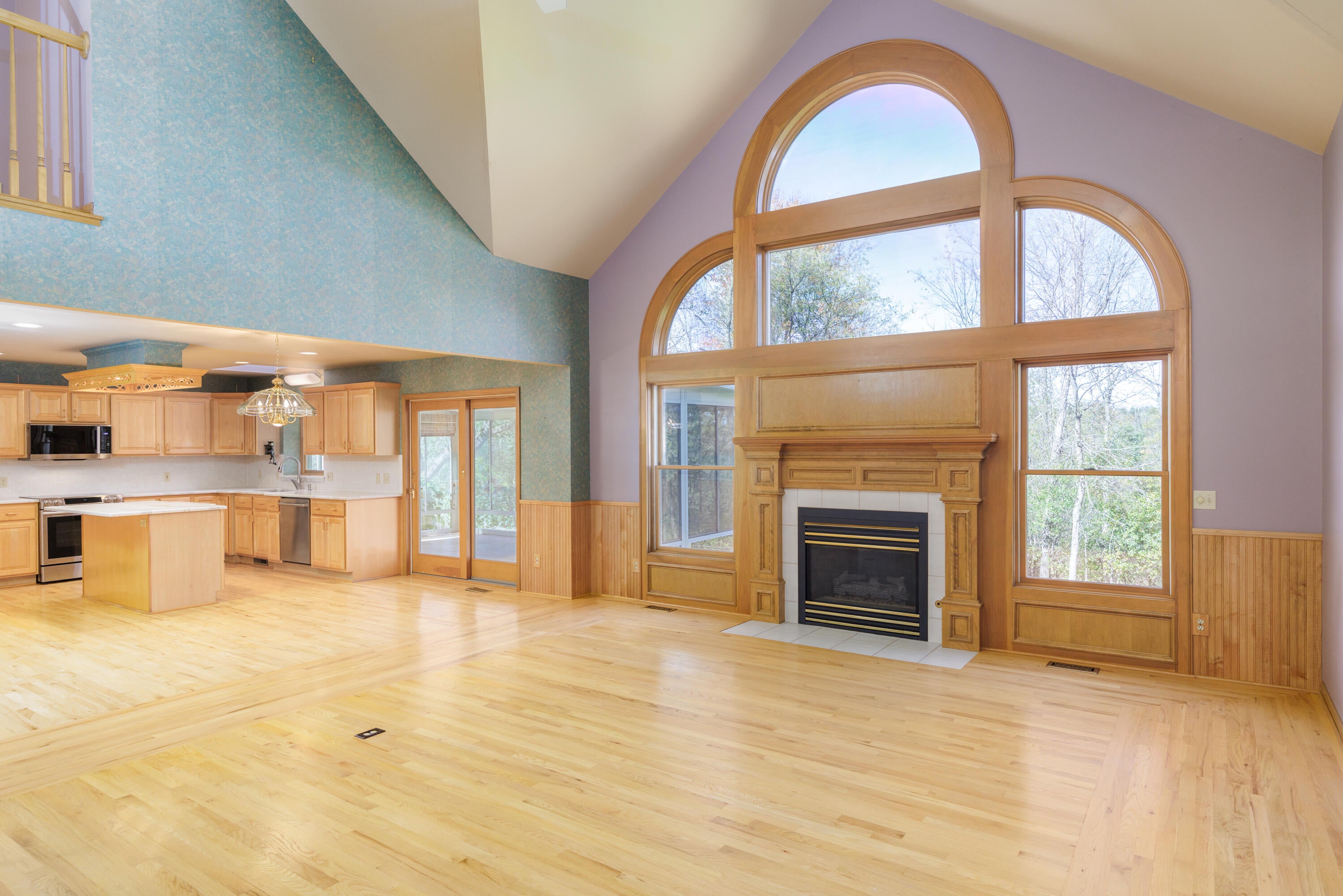 49 Pineview Drive