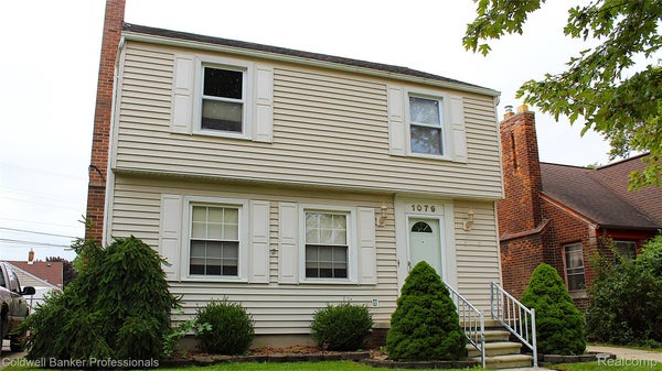 1079 RIVERBANK ST, LINCOLN PARK, MI 48146 - Image 1f00ad2a551ecc0b59581dedc2a3e2bb/4237608472