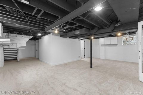 Tiny photo for 418 E Woodland Street, Ferndale City, MI 48220 (MLS # 20261021645)