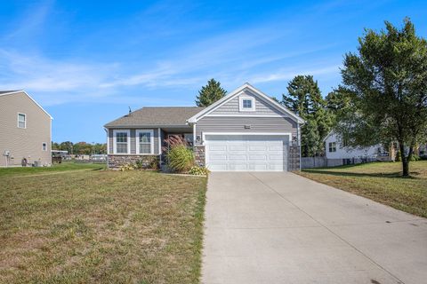 Photo of 4638 Lauren Drive, Norton Shores City, MI 49441 (MLS # 66025049970)