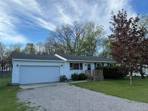 677 Amy Avenue Traverse City City MI 49686