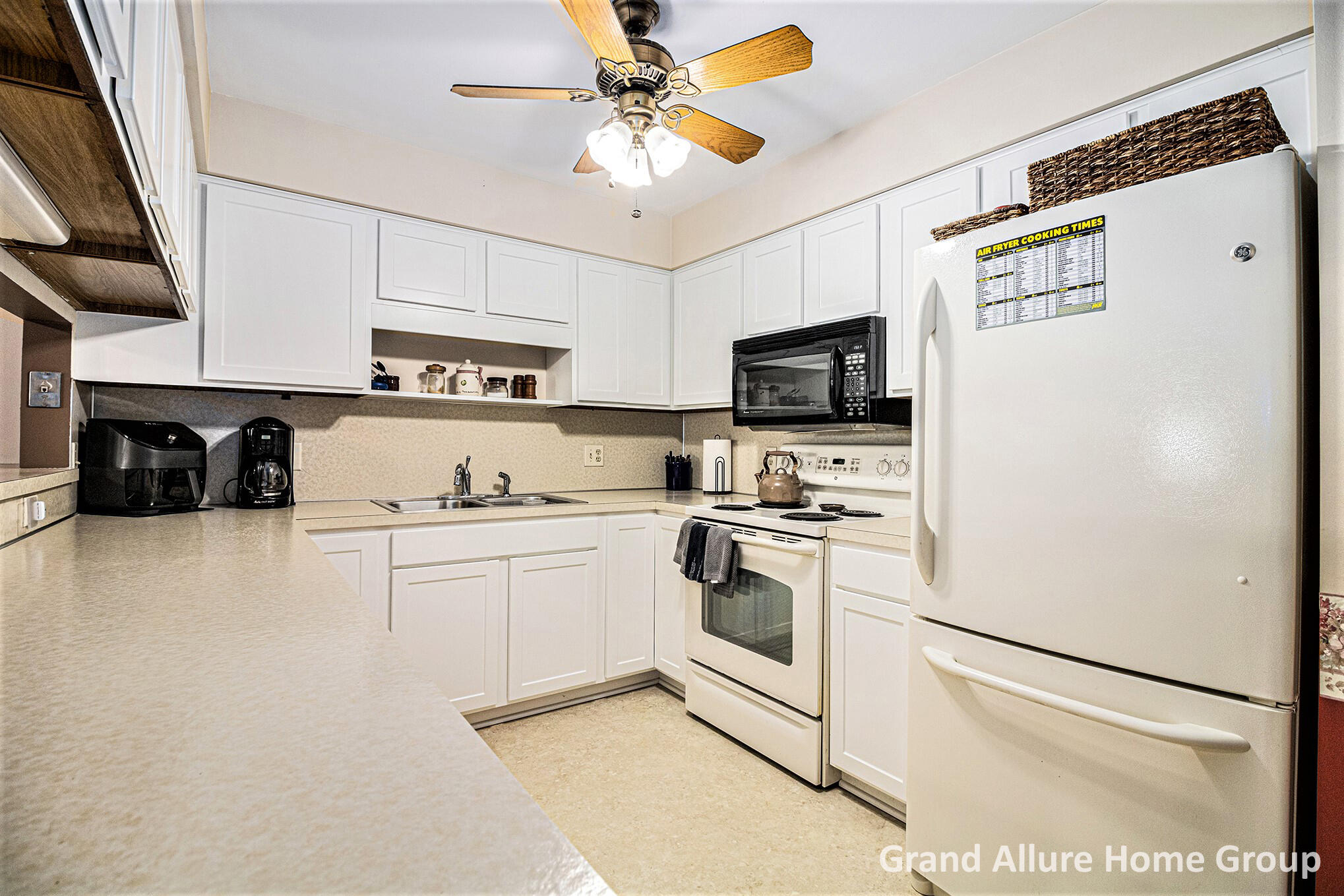 7005 E Springtree Lane SW 31