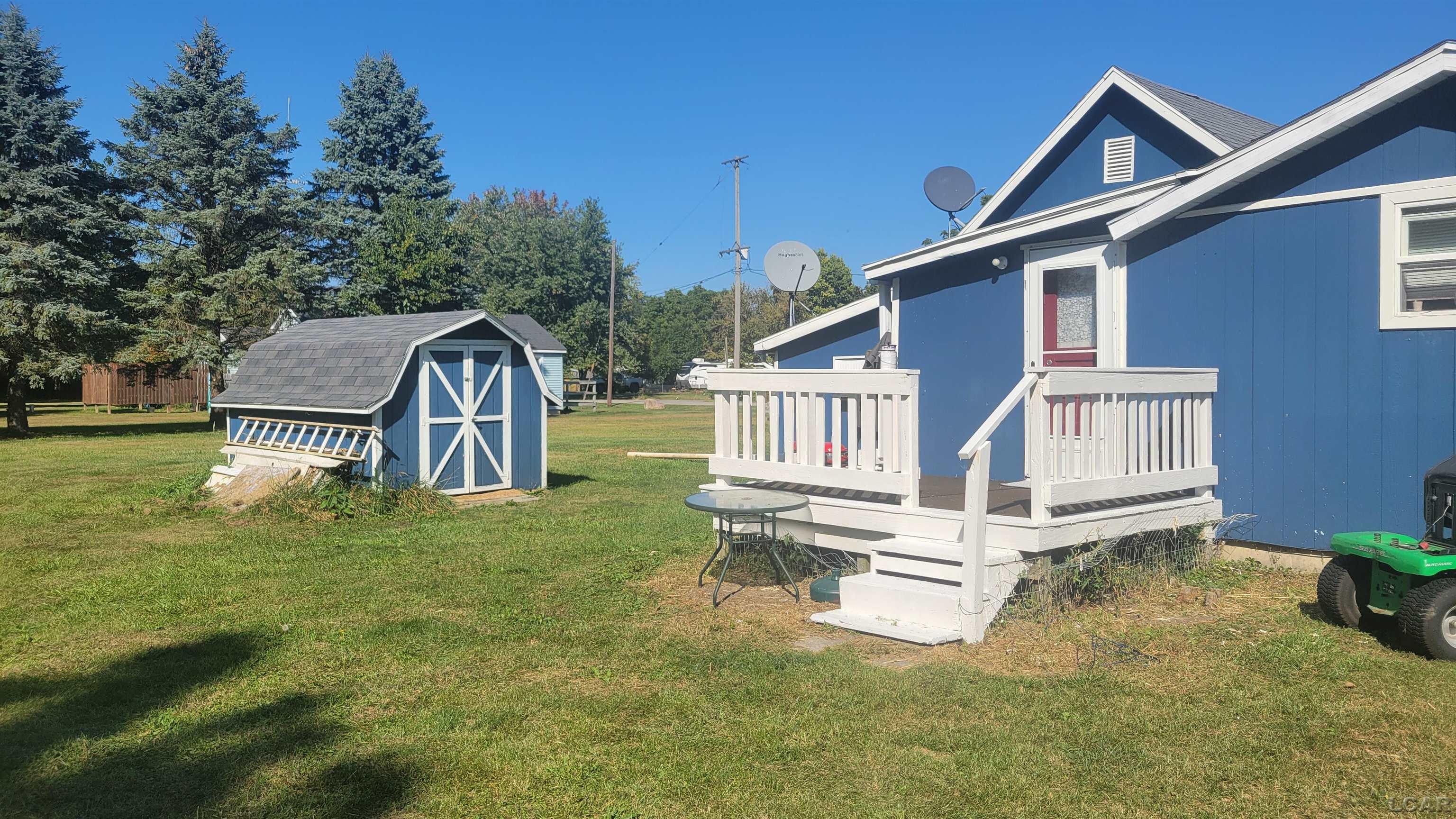 10554 Hickory Street