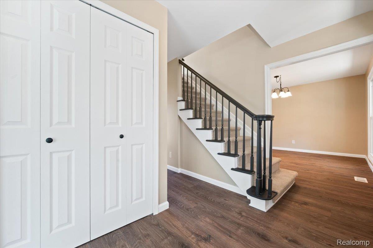4765 Brockham Way