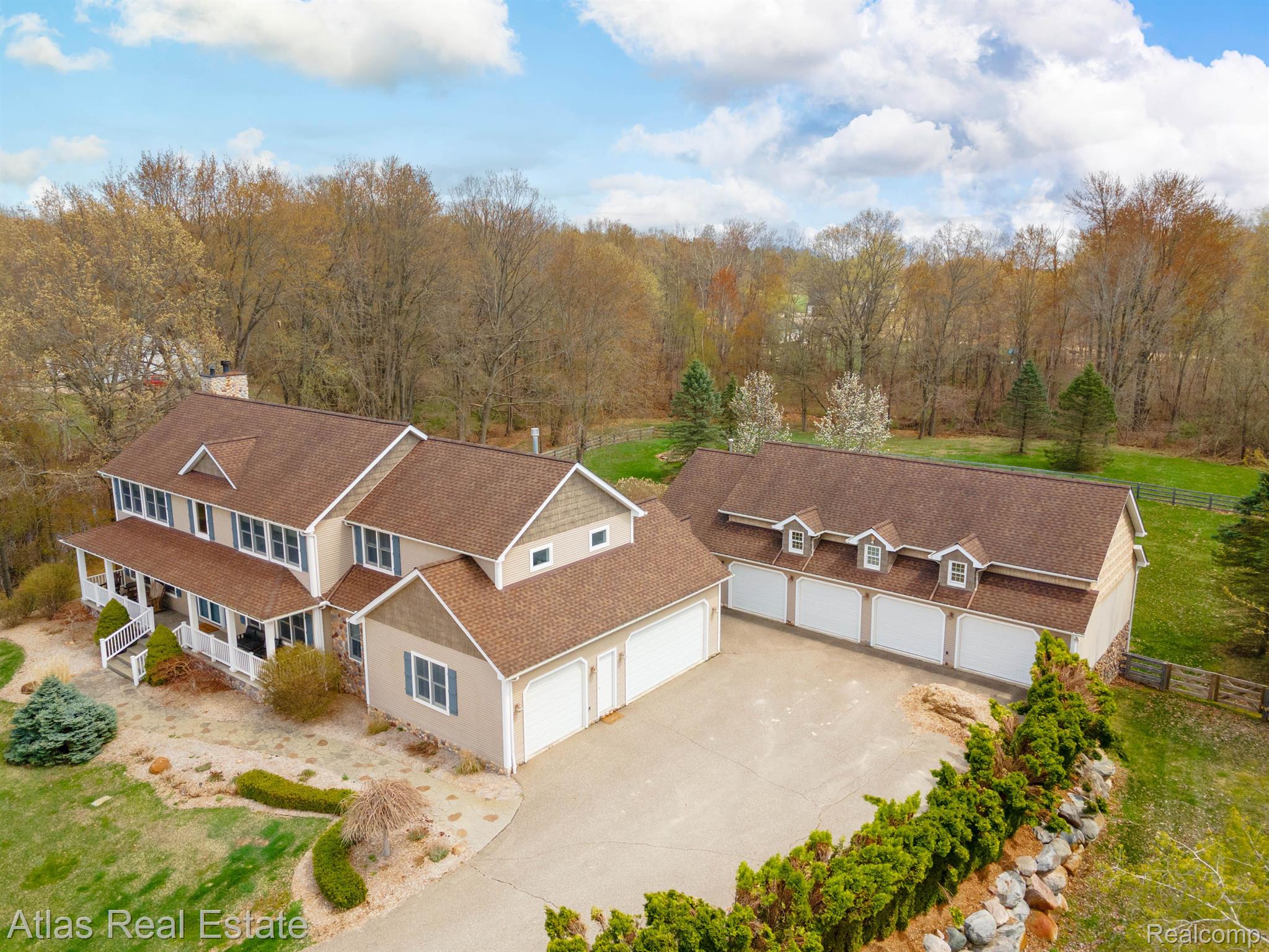 2716 LAKE GEORGE Road