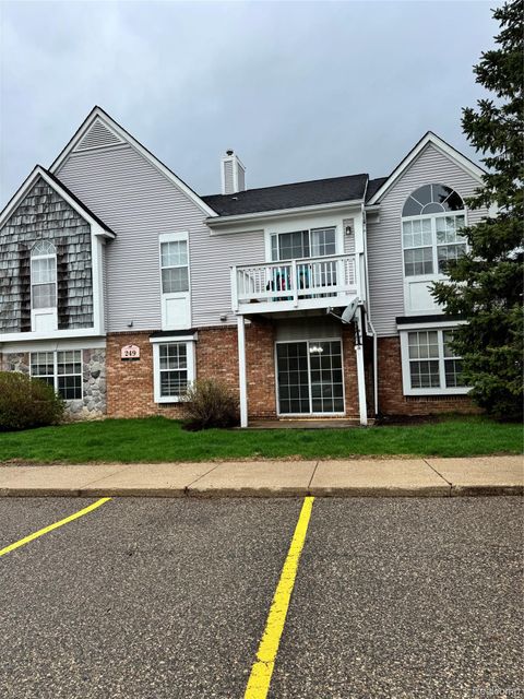 249 Brookwood Drive South Lyon City MI 48178