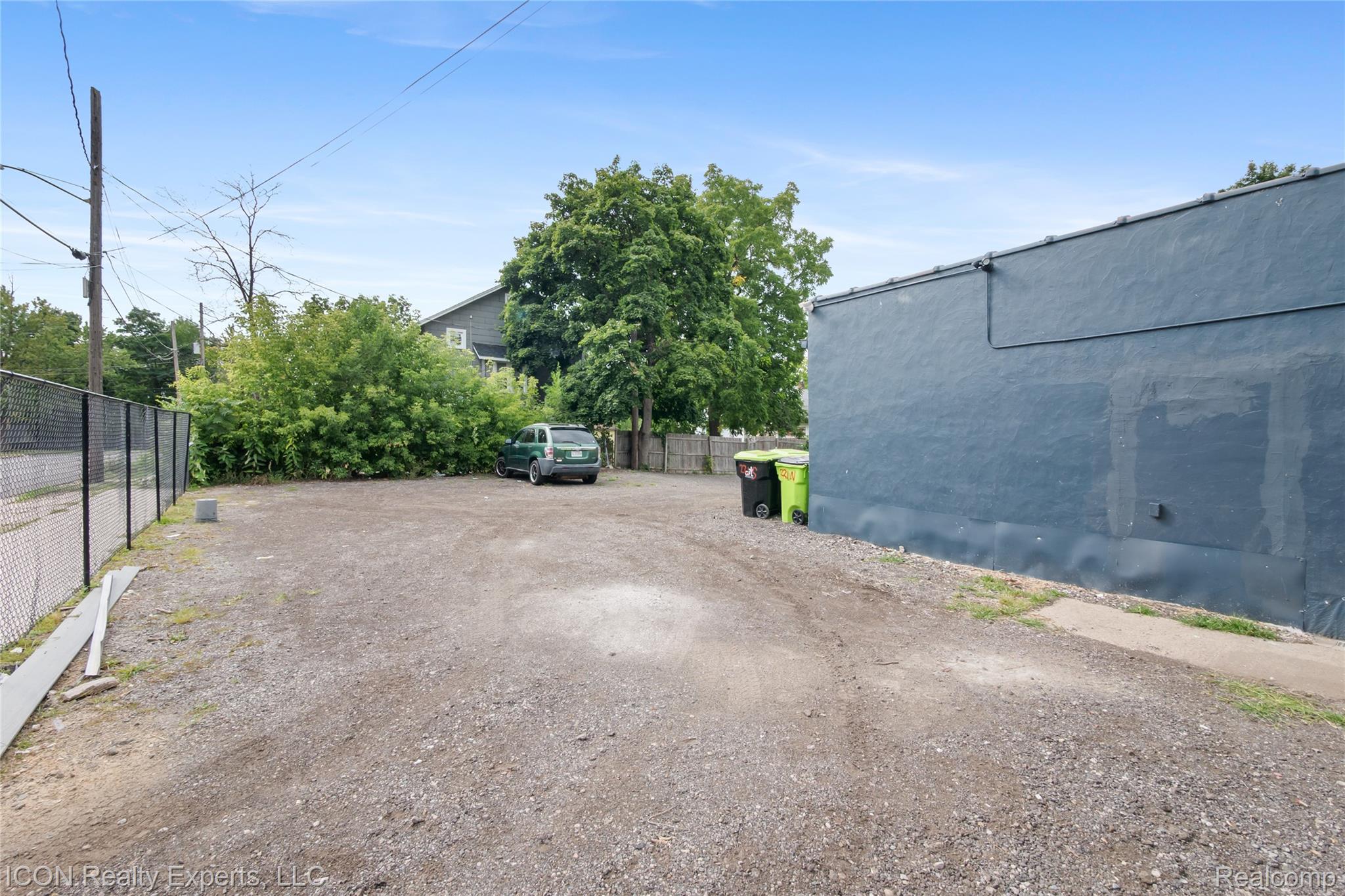 221 Baldwin Avenue