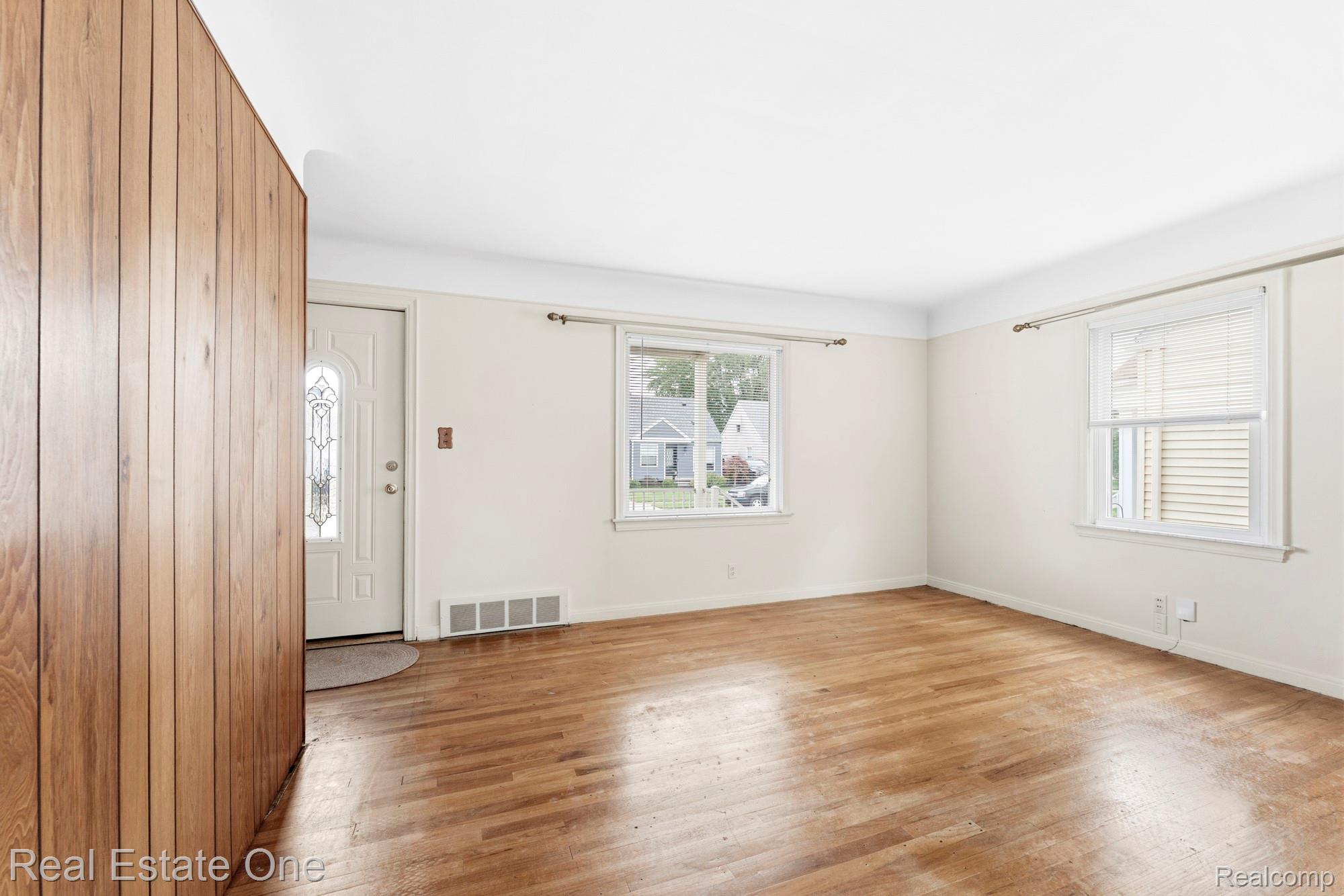 1078 10th Street