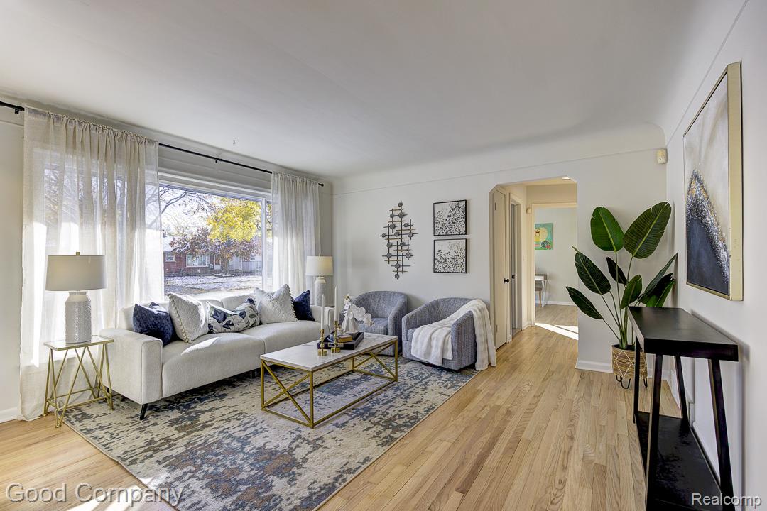 24231 Ridgedale Street