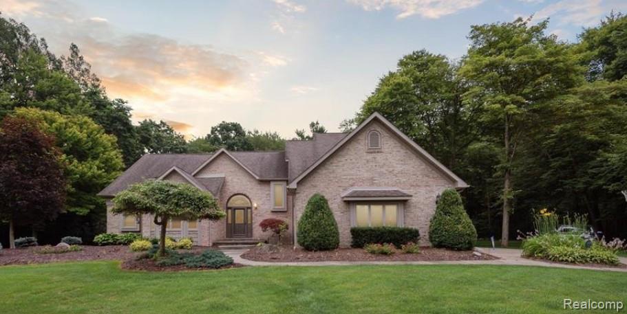 Huron Charter Township, Michigan 48164, United States, 3 Bedrooms Bedrooms, ,3 BathroomsBathrooms,Residential,Active,222337