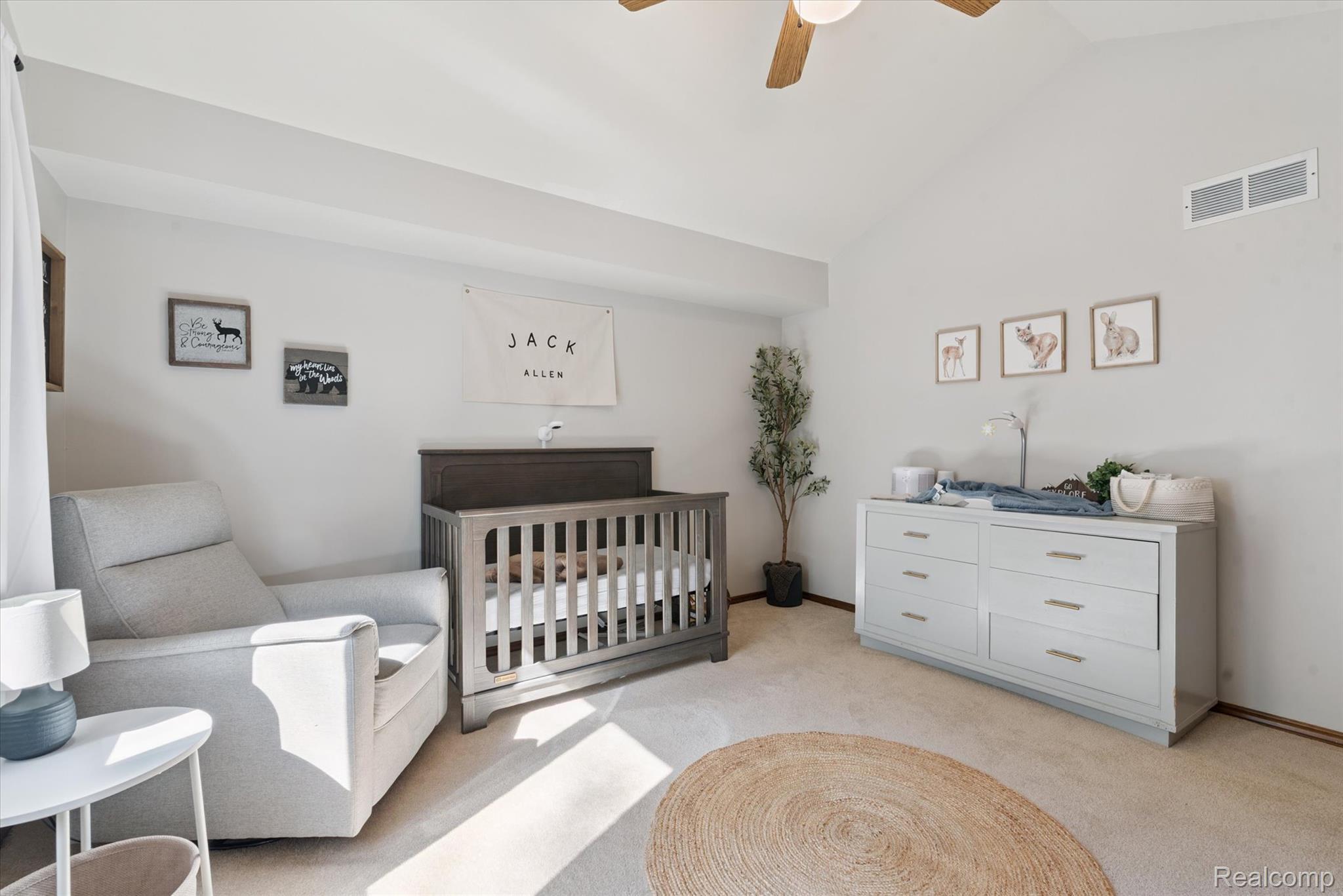 Huron Charter Township, Michigan 48164, United States, 3 Bedrooms Bedrooms, ,3 BathroomsBathrooms,Residential,Active,222337