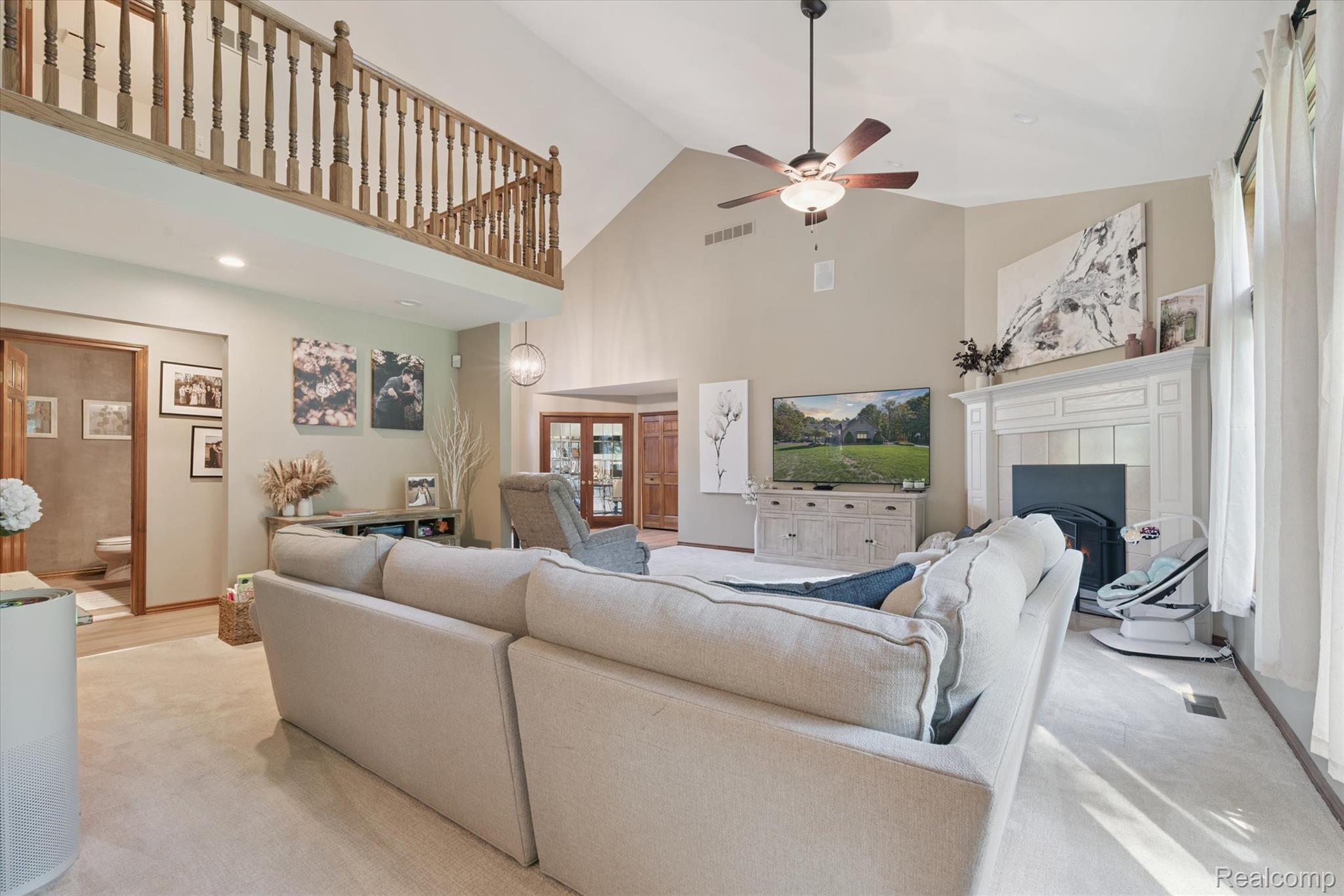 Huron Charter Township, Michigan 48164, United States, 3 Bedrooms Bedrooms, ,3 BathroomsBathrooms,Residential,Active,222337