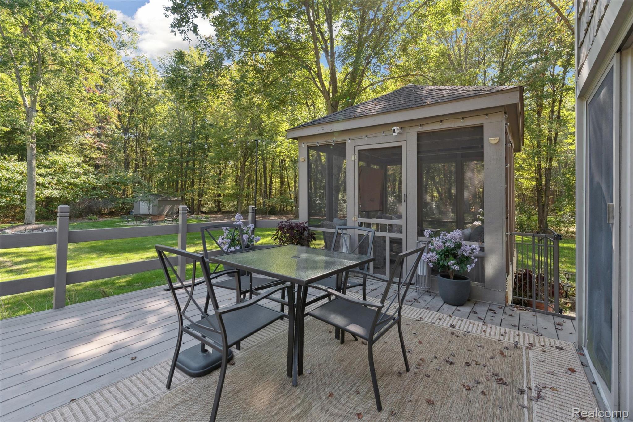 Huron Charter Township, Michigan 48164, United States, 3 Bedrooms Bedrooms, ,3 BathroomsBathrooms,Residential,Active,222337