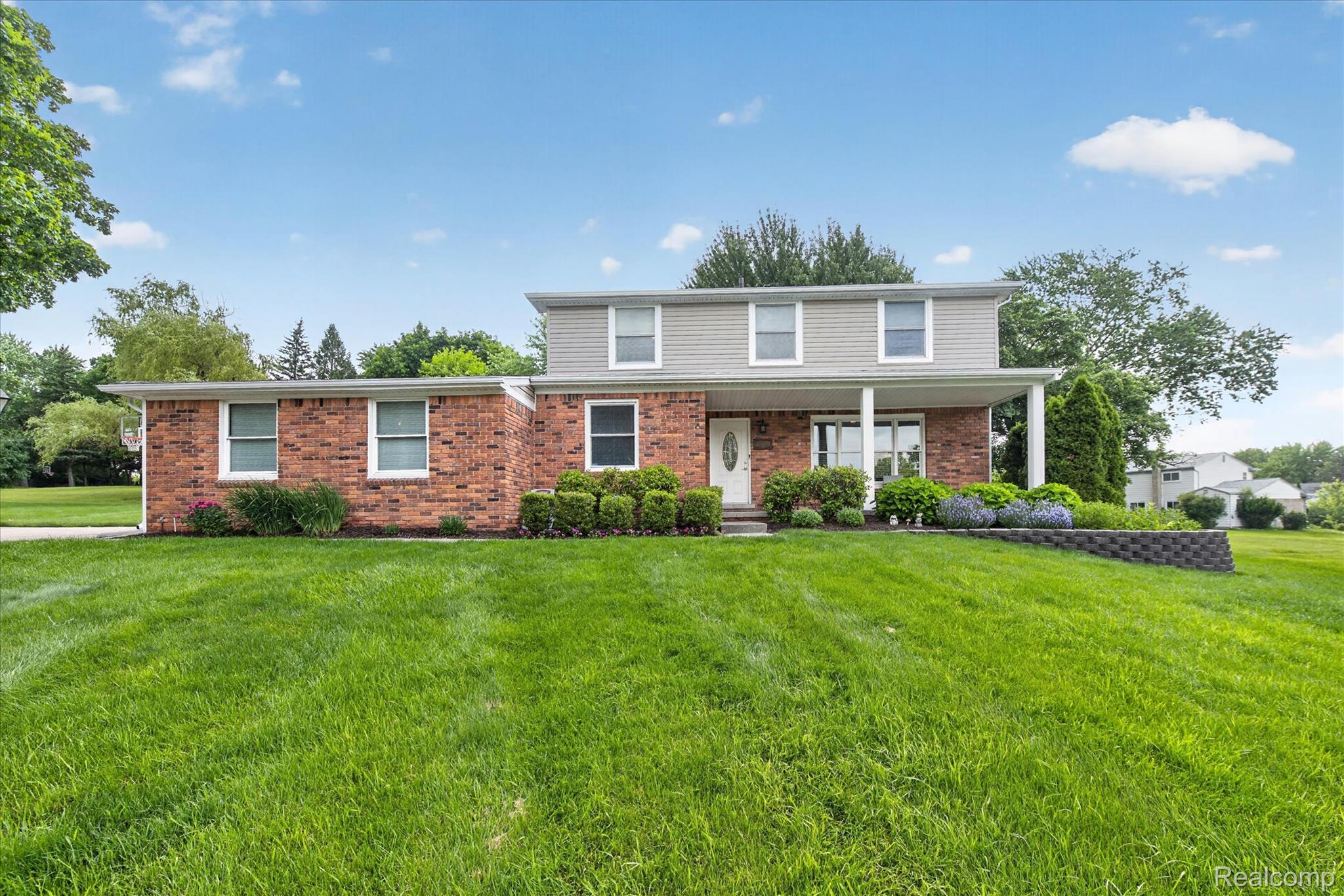 31136 Carriage Hill Court