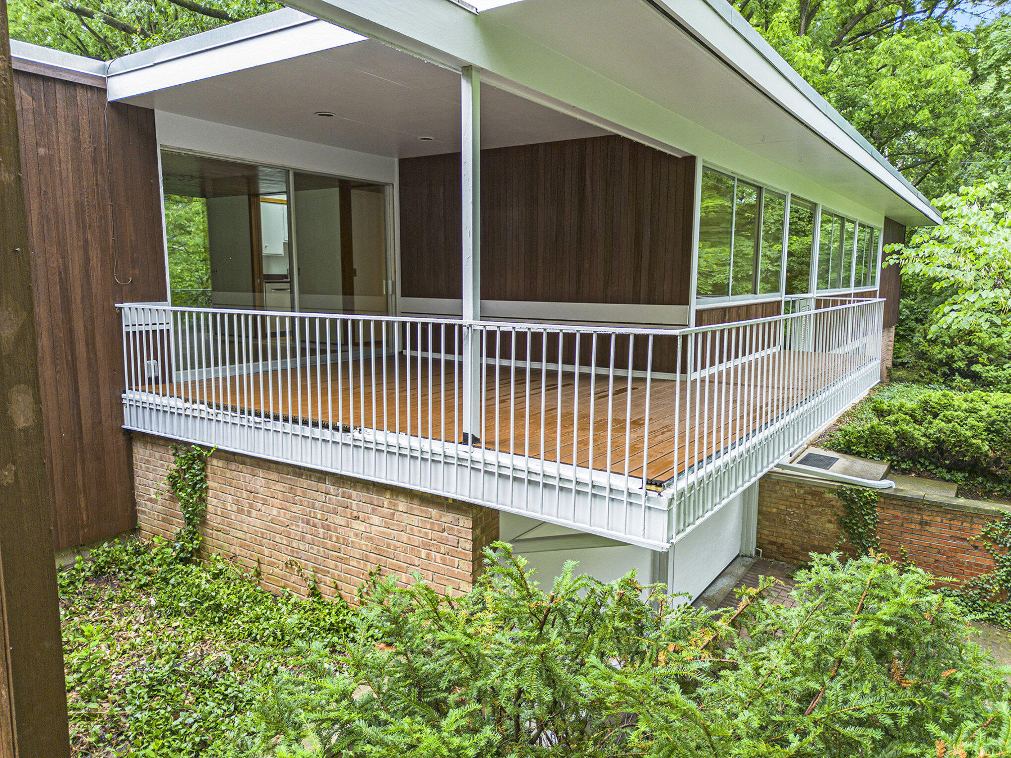 2427 Londonderry Road