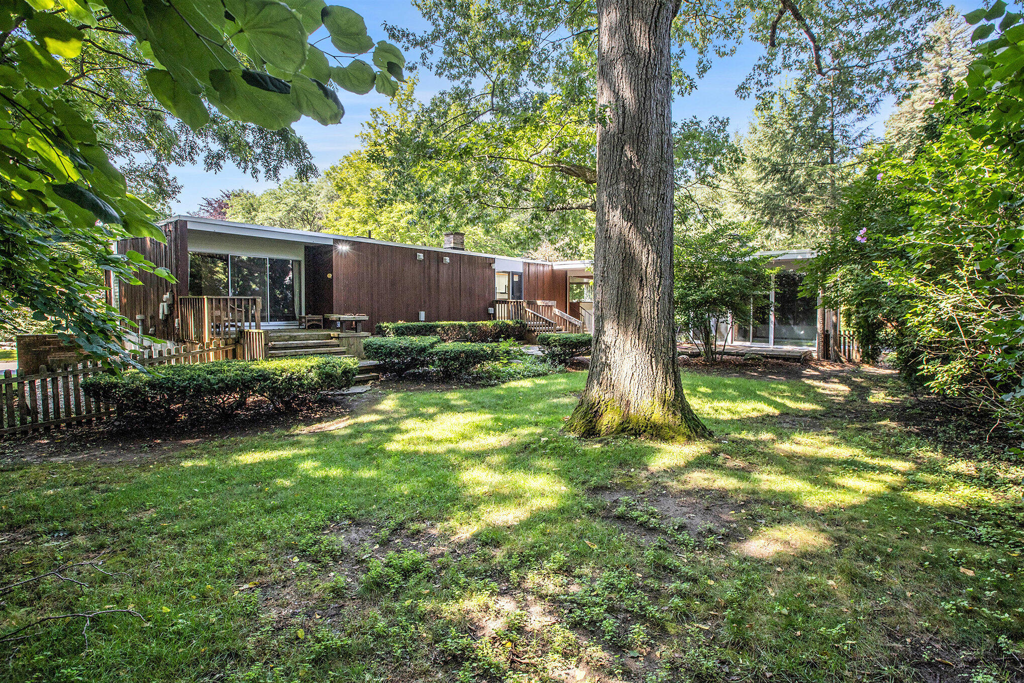 2427 Londonderry Road