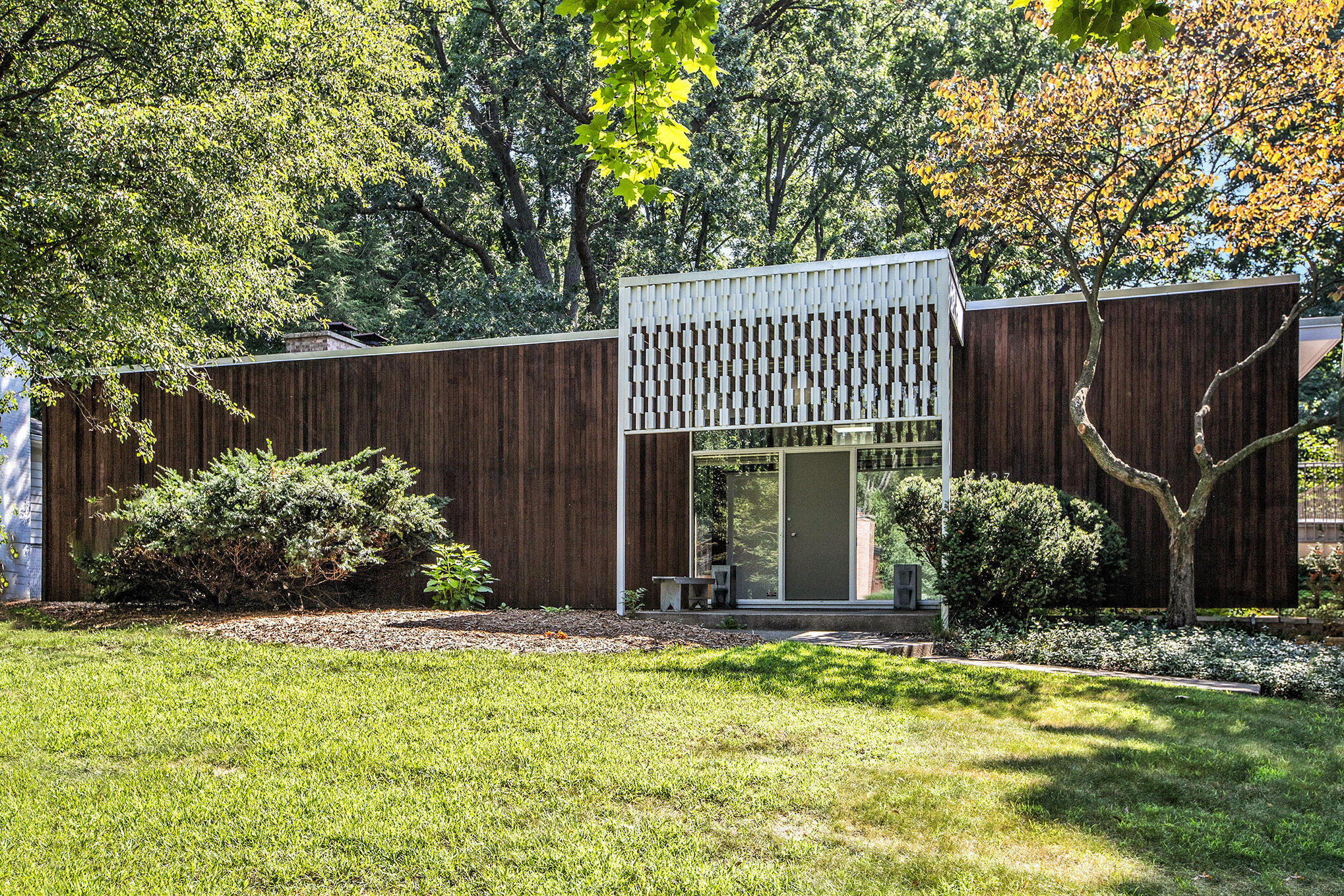 2427 Londonderry Road