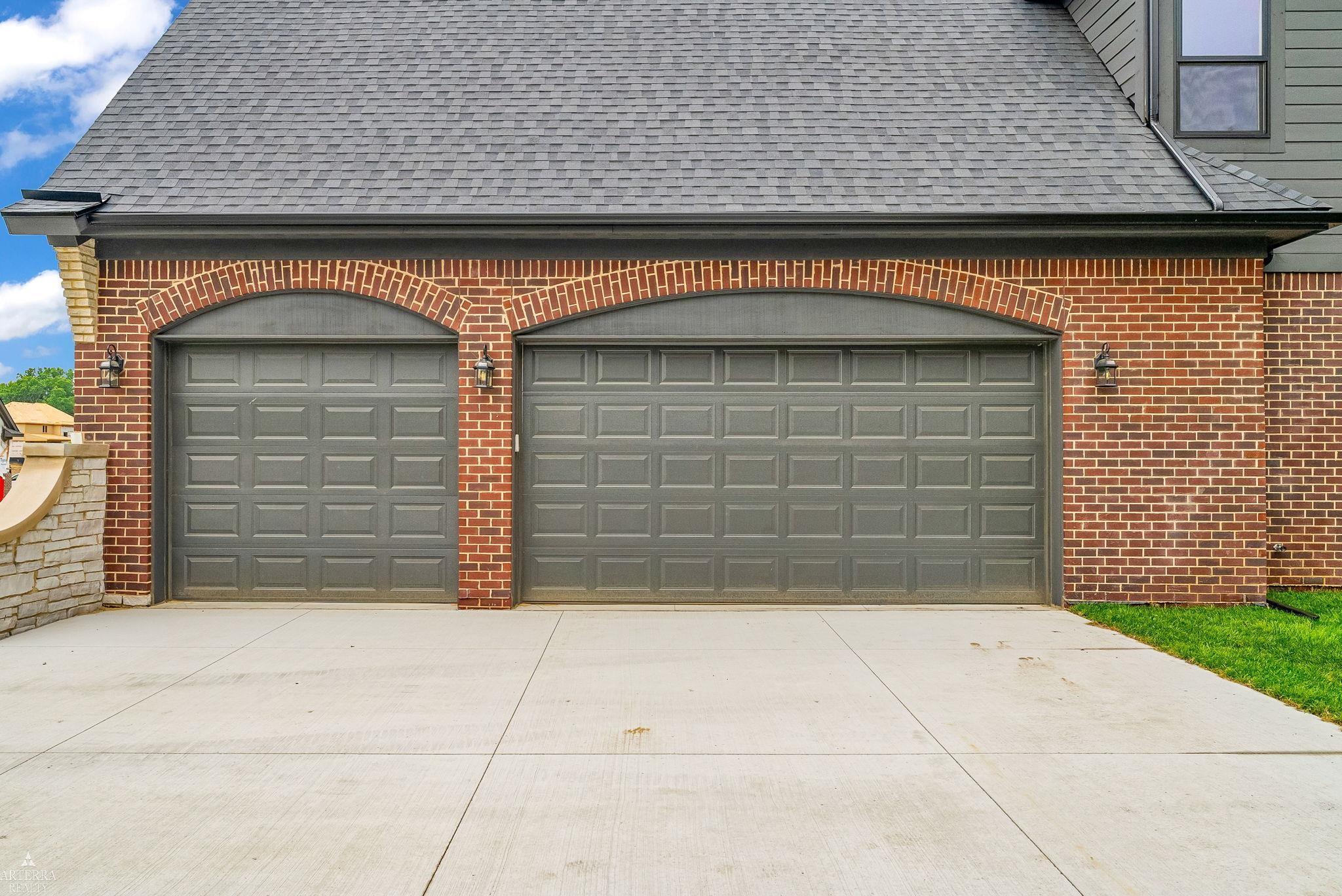 11891 Ovation Court Court