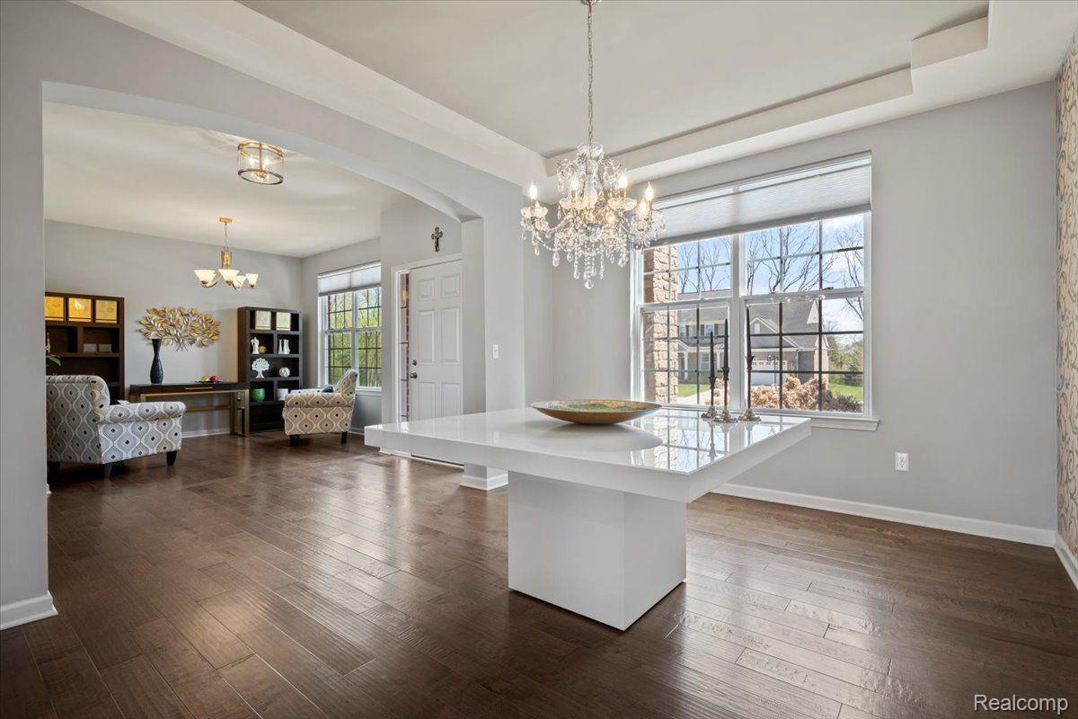 822 BALSAM Circle
